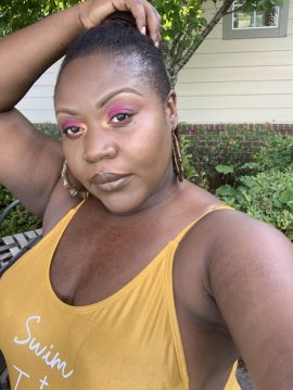 Atlanta Georgia Plus Size Model