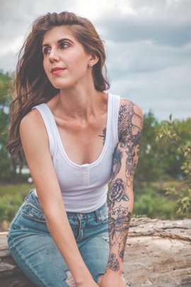 Promotional Model Denver | Marina P - Petite Brunette 