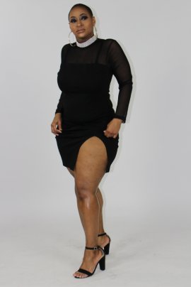 Cleveland Ohio Curvy Model