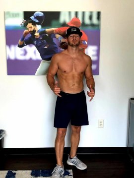 Fitness Model Dallas | Brandon H - Athletic Brunette 