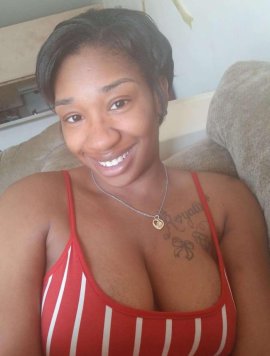 Amateur Model Charlotte | Raven J - Curvy Black 