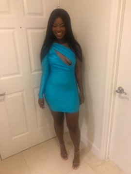 Curvy Model Miami | Natassia G - Average Black 