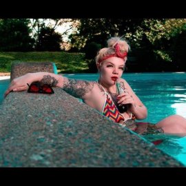Tattoo Model Minneapolis | Cayla L - Curvy Blonde 