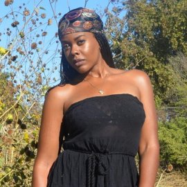 Freelance Model Los Angeles | Roni L - Average Black 