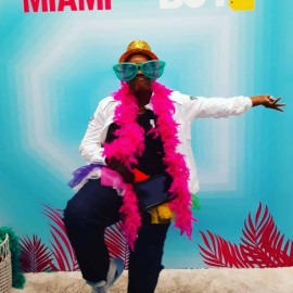 Brand Ambassador Miami | Janice B - Curvy Black 