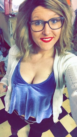 Amateur Model Louisville | Paige P - Curvy Blonde 