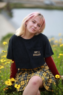 Amateur Model San Diego | EMILY B - Curvy Blonde 