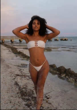 Fashion Model Miami | MICHELLE F - Athletic Black 