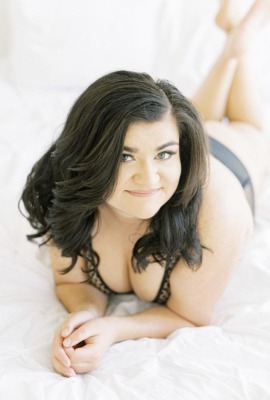 Lingerie Model Greensboro | Molly H - Curvy Brunette 