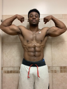 Fitness Model Honolulu | Tavon R - Athletic Black 