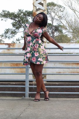 Houston Curvy Model