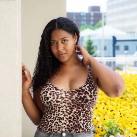 Curvy Model Hartford Curvy Black