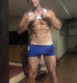 Fitness Model Cincinnati Muscular Other