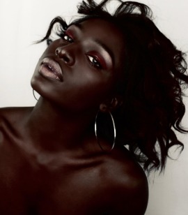 Ebony Model Detroit Slim Black