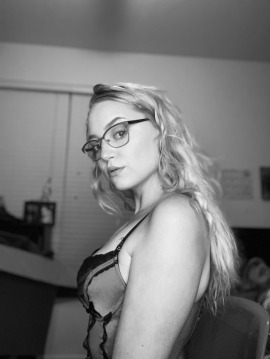 Amateur Model Omaha Average Blonde