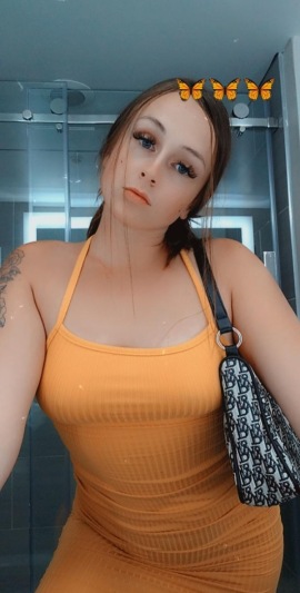 Instagram Model Detroit Curvy Brunette