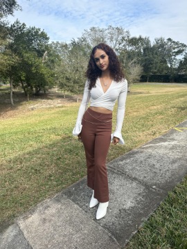 Tampa Petite Model