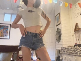 Brunette Trans Model